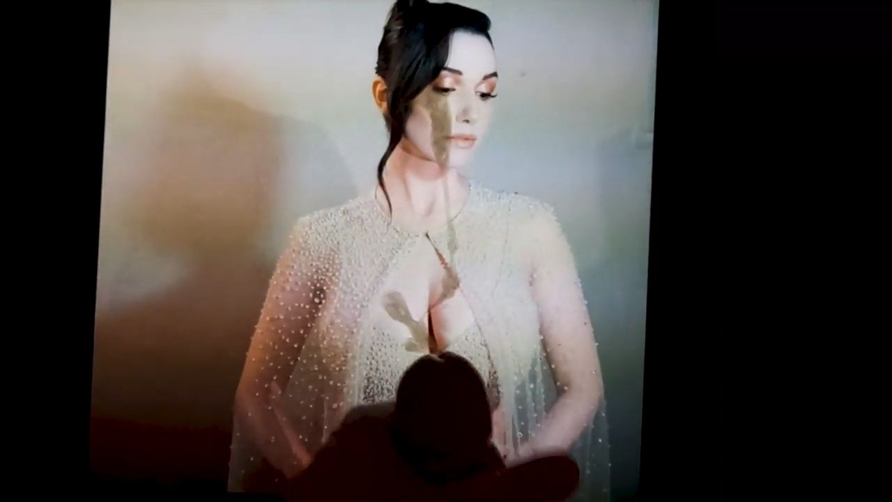 masturbating with picture porn 4